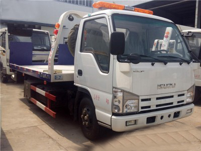 一拖二  藍(lán)牌五十鈴清障車(chē)