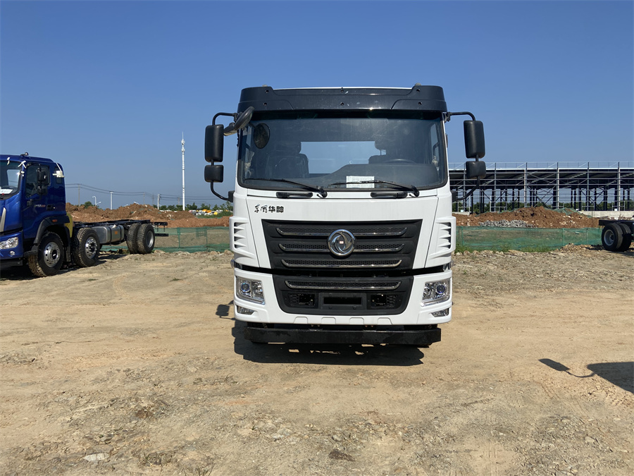 東風華神F5（3950，玉柴200）國六 內飾照片圖